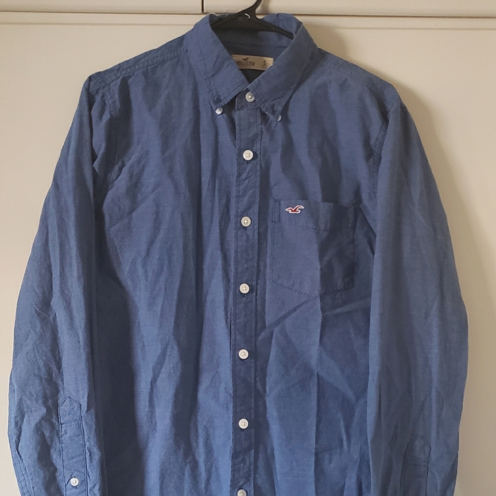 Hollister shirt
